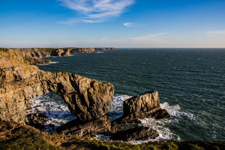 Green Bridge of Wales Pembrokeshire - By Steve j Huggett.jpg