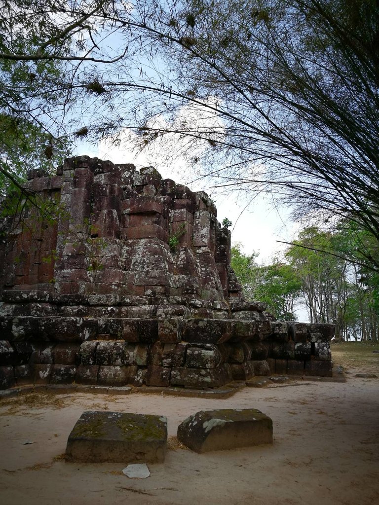 Phra That Phu Pek1.jpg