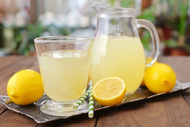 bigstock-Lemon-Juice-71958115.jpg