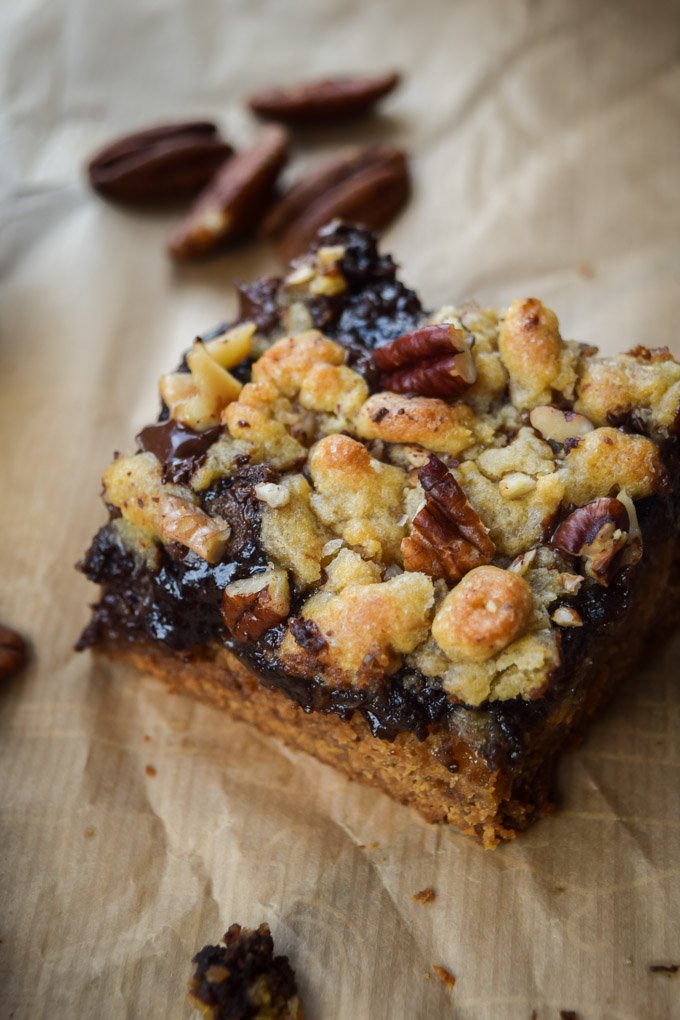 8-Layer Caramel Turtle Brookie Bars @Gringalicious (8).jpg