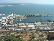 220px-Agadir._Le_port_de_pêche (1).jpg