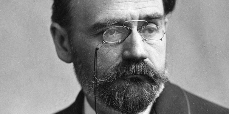 cropped-durkheim-blog1.jpg