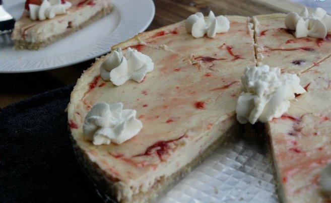 Keto-Cheesecake-Recipe-pinterest.jpg