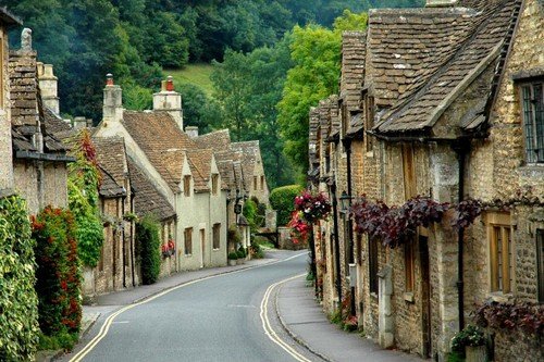 castle-combe-street.jpg