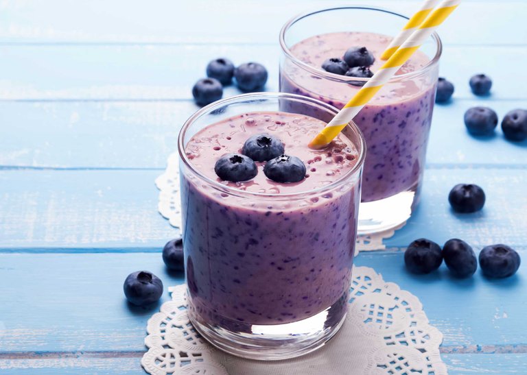 08-fruit-smoothies-blueberry-orange.jpg