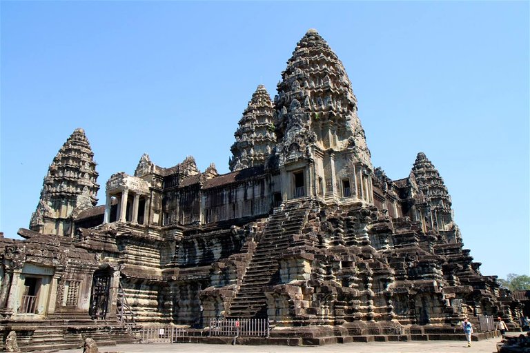 angkor-wat-towers.jpg