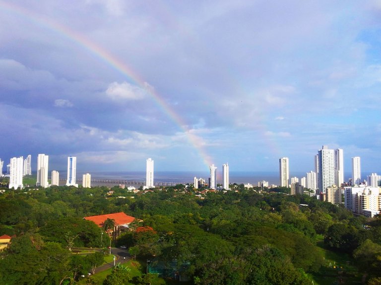 arcoiris-panama-anabell-hilarski.jpg