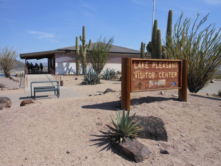 Lake Pleasant and Scorpion Bay Marina 2012-10-04 029.JPG