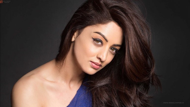 actress_sandeepa_dhar-1366x768.jpg