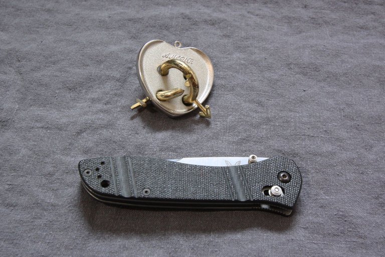Benchmade 710 Closed Other Side 4.jpg