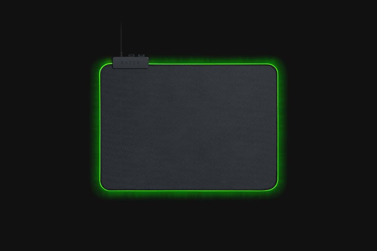 razer-goliathus-soft-mouse-mat-gallery-07.jpg