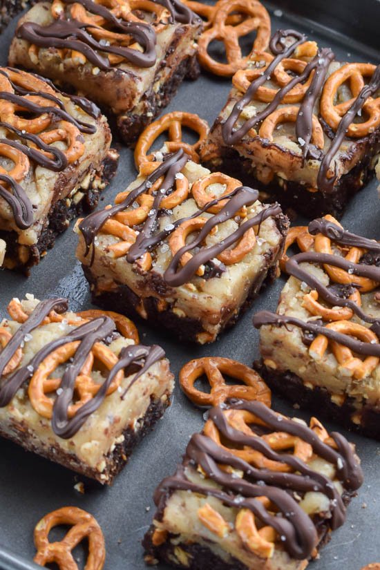 Salted Chocolte Chip Cookie Dough Pretzel Brownies (8).jpg