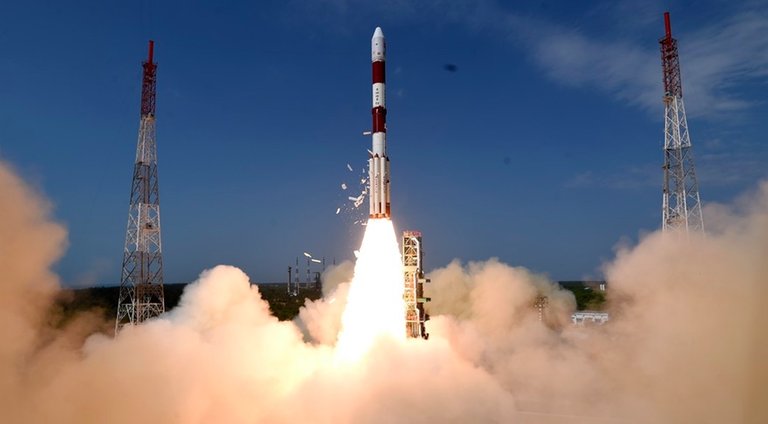 PSLV.jpg