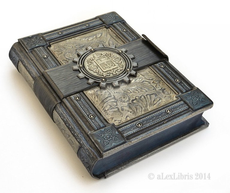 large_guest_book__14_x_10_inches_____by_alexlibris999-d7gla4p.jpg