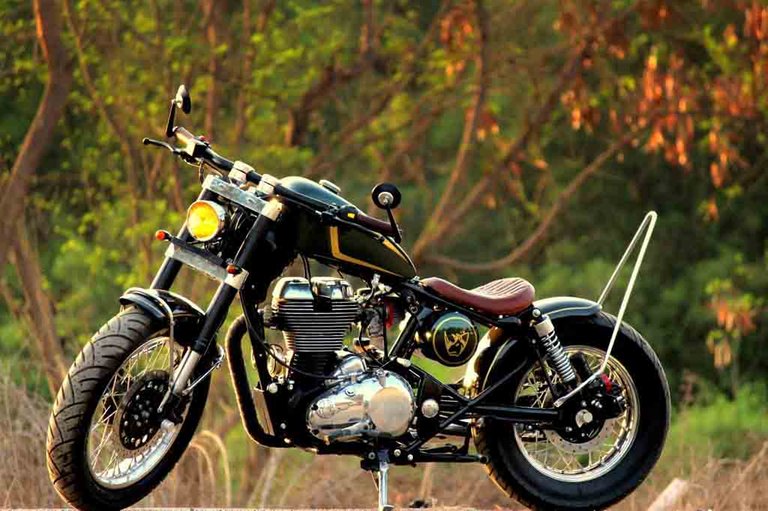 Royal-Enfield-Continental-GT-Jajabor-by-JEDI-4.jpg