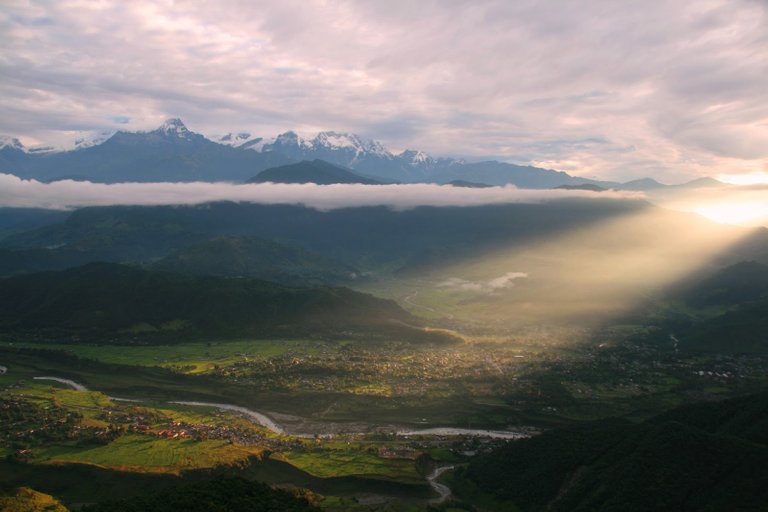 Pokhara Nepal 6.jpg