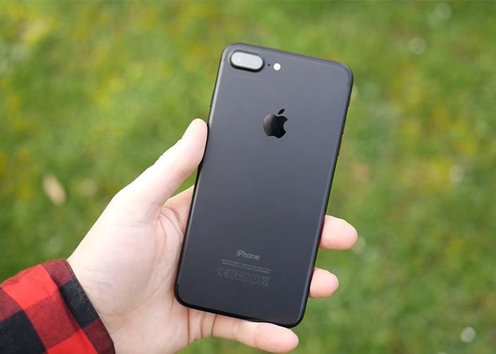 iPhone-7-Plus-negro-mate-1-700x500.jpg