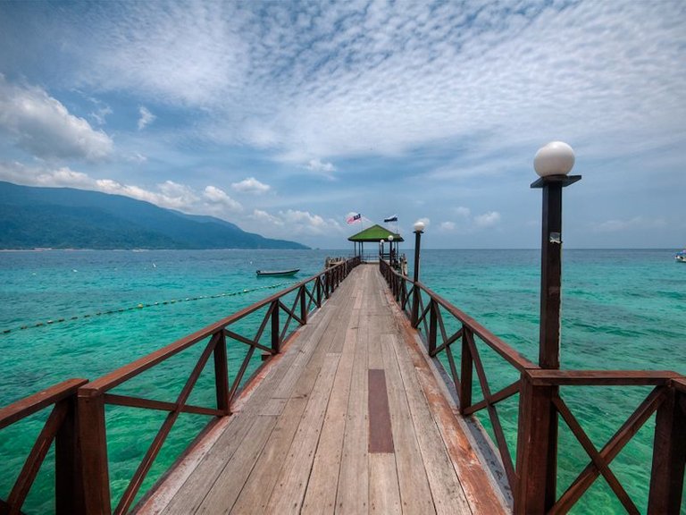 1 pulau-tioman-malaysia.jpg