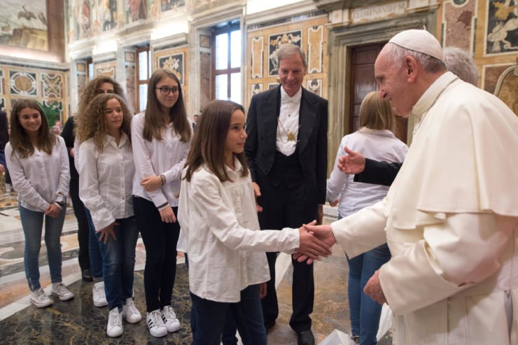 EL PAPA Y EL DON DE LA VIDA.jpg