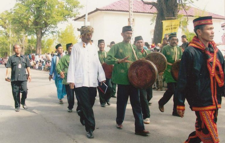 pawai.jpg