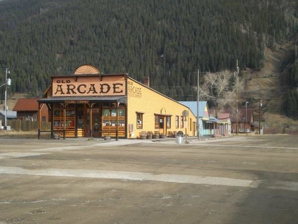 Colorado mtn town.JPG