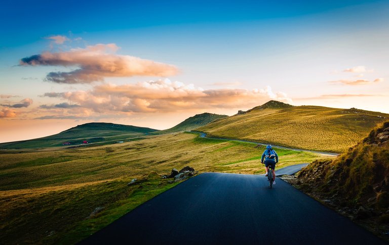 bicycle-cloud-clouds-258045.jpg