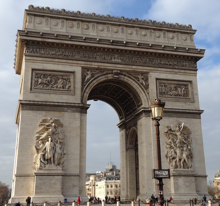 arc_de_triomphe.jpg