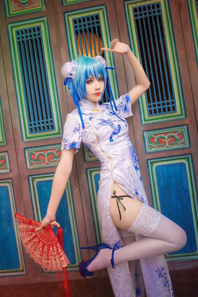 hatsune miku cheongsam cosplay.jpg