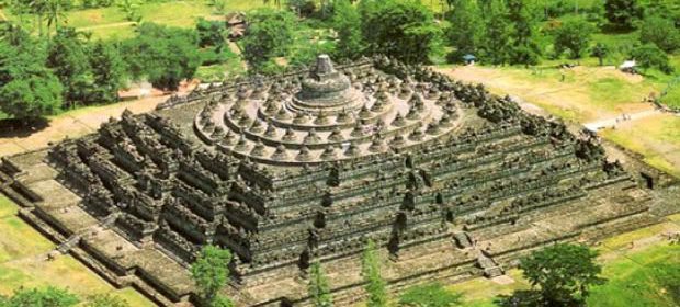 Candi-Borobudur-Jawa-tengah-620x280.jpg