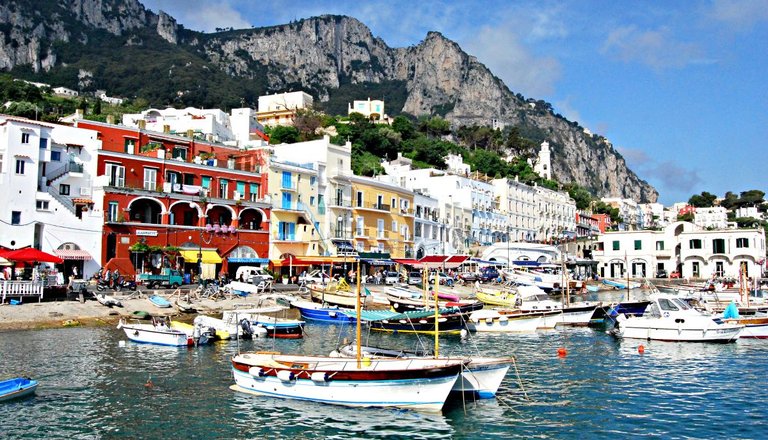 Capri-Italy.jpg