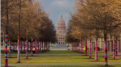 Urban knitting 3.jpg