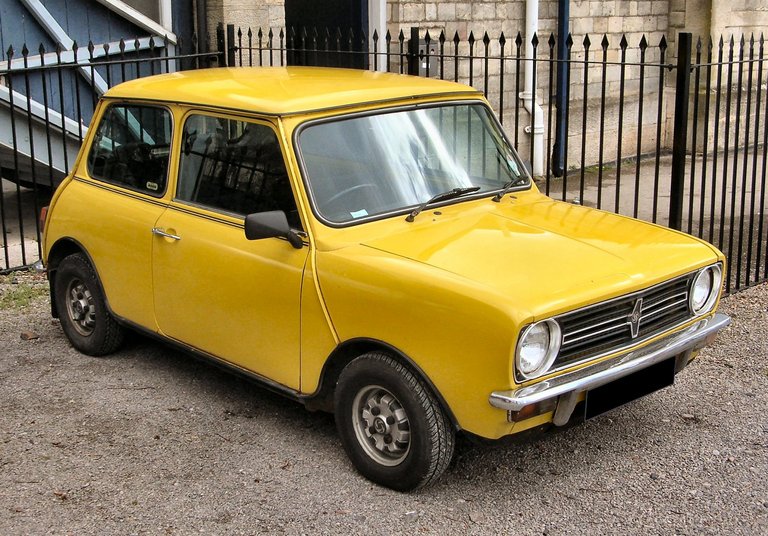 Mini_Clubman_1980.JPG