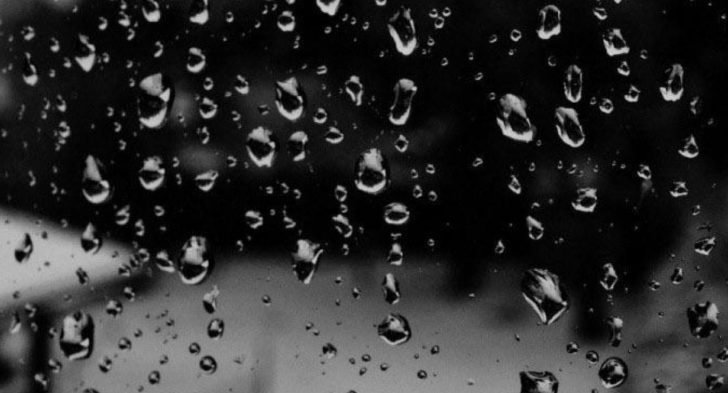 iphone-raindrops-wallpaper-photography-rain-raindrops-on-the-window-window-raindrop-hd-728x393.jpg