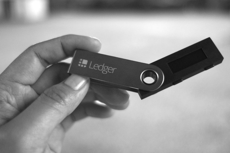 ledger nano 3.jpg