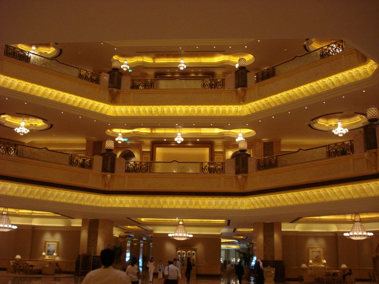 Emirates Palace Hotel8.JPG