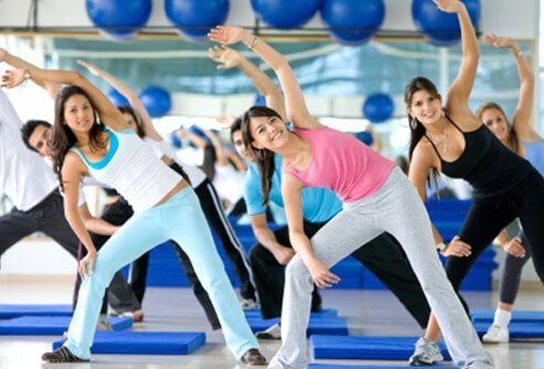 top-10-fitness-facts-s1-photo-of-group-exercise-in-gym.jpg