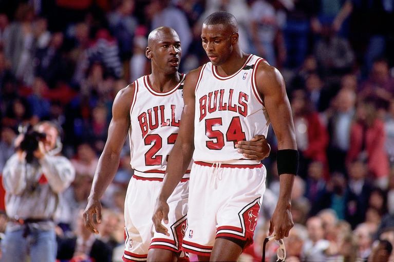 120916-nba-horace-grant-michael-jordan.vadapt.767.high.0.jpg