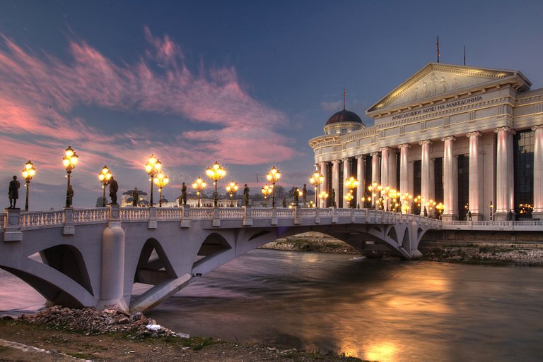 skopje.jpg