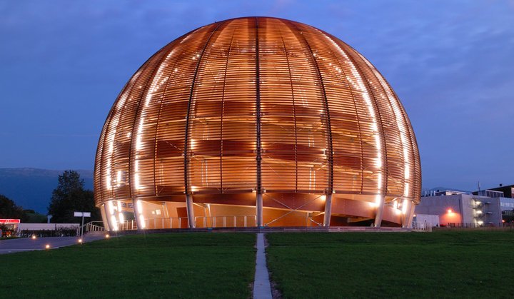 SPD-SmartGlass-@-CERN-HQ-2.jpg