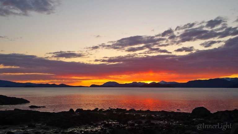 Wrangell_Sunset.jpg