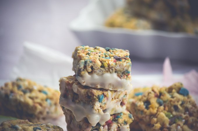 Cake Batter Funfetti Rice Krispie Treats (11).jpg