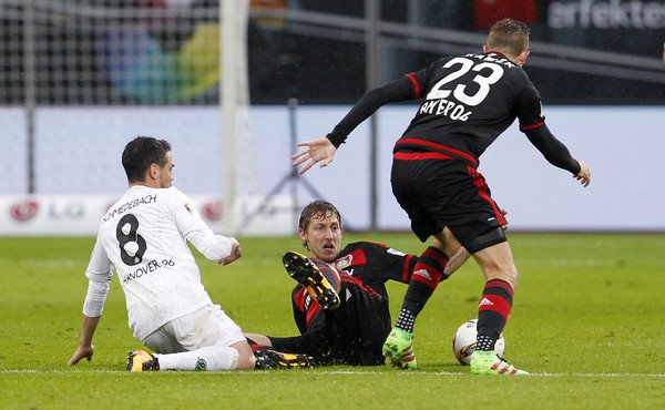 Manuel+Schmiedebach+Bayer+Leverkusen+v+Hannover+7wUJSn_vZL4l.jpg