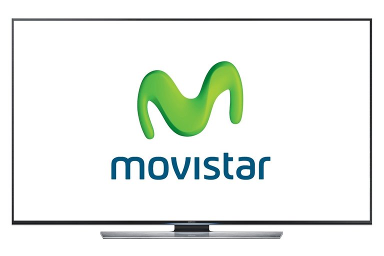 Samsung-UE7500-with-Movistar-logo.jpg