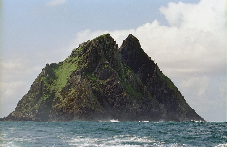 Skellig Michael.jpg