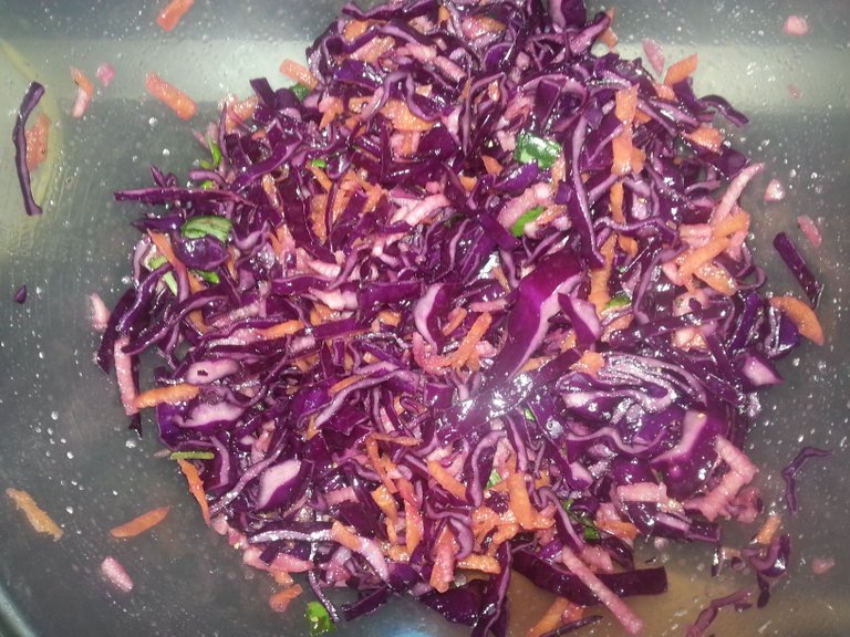 Red cabbage carrot salad.jpg