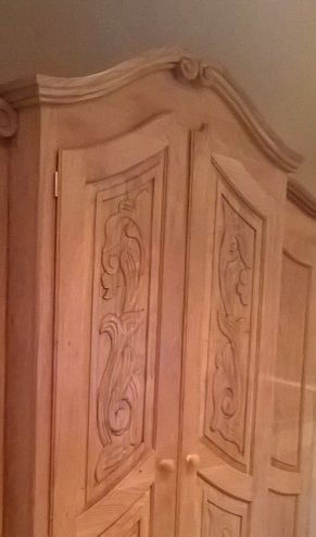 Oak french armoire 2.jpg