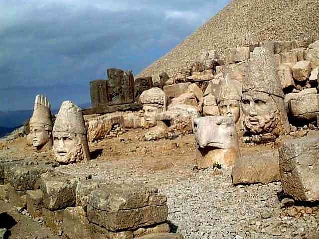 Nemrut02.jpg