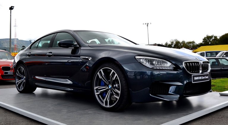 2016-bmw-m6-gran-coupe-1879642-9637249.jpg