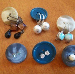 Button-Earings-300x297.jpg