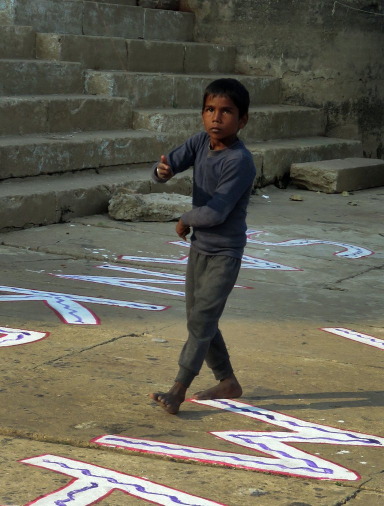 varanasi-kite-flyer.jpg